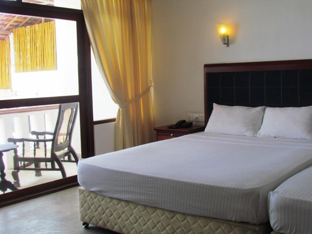 Miltons Beach Resort Unawatuna Exteriör bild