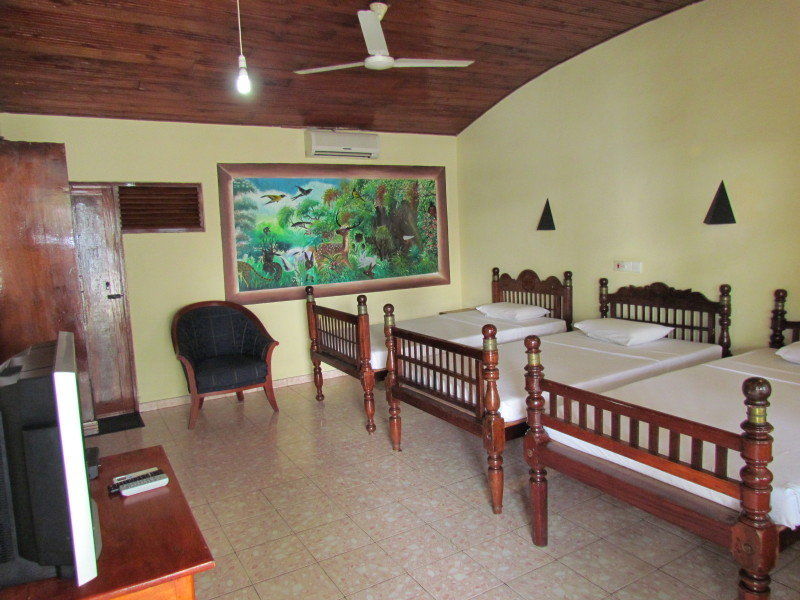 Miltons Beach Resort Unawatuna Exteriör bild
